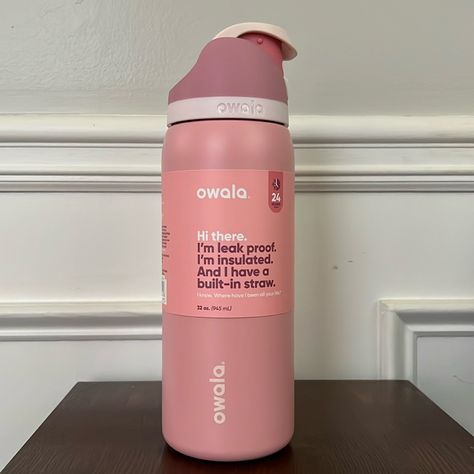 Owala Rosy Dreams 32oz Tumbler Hot Pink Owala Water Bottle, 32 Oz Owala, Owala Water Bottle Rose Quartz, Preppy Pink Stuff, Rose Quartz Owala, Owala Water Bottle Pink, Pink Owala Water Bottle, Cute Water Bottles Aesthetic, Owala Cup