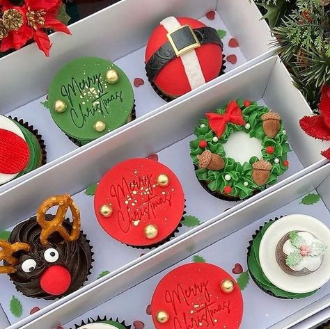 Elite Packaging Company Ltd on Instagram: "It is Christmas everywhere and we love to see our customers releasing their lovely collections! How stunning these Christmas Cupcakes look in our 3pk Cupcake Box from @amyscupcakesx ! Thank you so much Amy for allowing us to share your lovely creations! Our 3 pk Cupcake Box is now available in 3 different colours: white, Kraft and in Red as well! Have a look in our Cupcake Section on the website! #cupcakes #cupcake #cupcakesofinstagram #cupcakeofinstagram #cupcakestyles #christmascupcakes #christmascupcake #cupcakebox #cupcakeboxes #cupcakesbox #cupcakesboxes #cupcakegiftbox #cupcakegift #cupcakegifts #cupcakesgiftbox #cupcakepackaging #cupcakespackaging #christmasbox #christmasboxes #christmaspackaging #madeinuk #recycle #recycling #recycable" Cupcake Packaging, Cupcake Gift, Christmas Cupcake, Packaging Company, Cupcake Boxes, Christmas Cupcakes, Christmas Packaging, Christmas Box, Different Colours