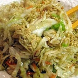 Ramen Noodle Salad...this is a crunchy & delicious side salad with cabbage and sliced almonds. This turns out BETTER every time I make it!  And it is SO simple to make! Asian Coleslaw, Ramen Noodle Salad, Coleslaw Salad, Noodle Salad Recipes, Asian Slaw, Ramen Noodle, Noodle Salad, Salad Dressings, Side Salad