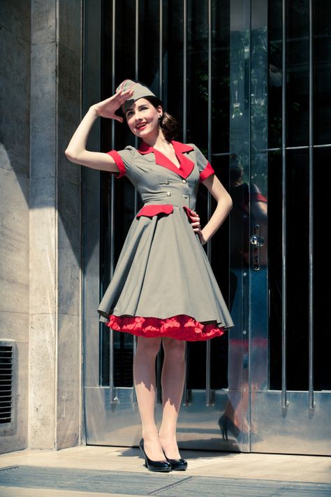 Rockabilly Military Lady dress with hat by TicciRockabilly on Etsy, $120.00 Mode Pin Up, Burlesque Vintage, Mode Rockabilly, Rockabilly Mode, Pin Up Vintage, Estilo Pin Up, Military Dresses, 50s Fashion Dresses, Rockabilly Outfits