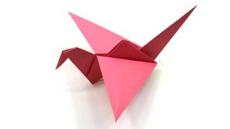 How to make an origami flapping bird with paper. Easy origami paper flapping bird instructions step by step. Origami flapping bird easy to make for beginners who loves origami. This one similar to the origami crane but you can flap the wings with your hands. Easy Origami Step By Step, Origami Flapping Bird, Step By Step Origami, Make For Beginners, Flapping Bird, Paper Craft Work, Fly Bird, Origami Step By Step, Easy Paper Flowers