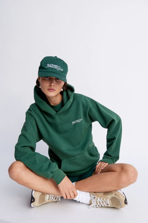 Sporty & Rich — Fall/Winter 2020 Rich Clothing, Emily Oberg, Rich Clothes, 카드 디자인, Shirt Design Inspiration, Clothing Photography, Sporty And Rich, Studio Shoot, Sporty Chic