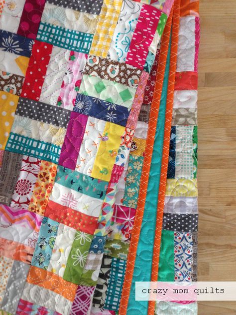 crazy mom quilts: crazy rails-a completed quilt Vintage Scrap Quilt Patterns, Scrappy Quilt Patterns Scrap Fabric Tutorials, Easy Twin Size Quilts For Beginners, Scraps Quilt Patterns, 2.5 Inch Strip Quilt Patterns, Crumb Quilts Free Pattern, Low Volume Quilts Ideas, Scrappy Quilt Patterns Free, Scrap Quilts Patterns Leftover Fabric