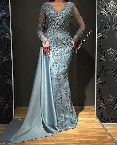 Dress Patterns Diy, Special Occasion Gowns, Long Sleeve Evening Gowns, Lace Dress Styles, Women Dresses Classy, Evening Party Gowns, Evening Dresses For Weddings, Stylish Party Dresses, Pretty Prom Dresses