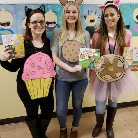 Give A Cat A Cupcake Costume, If You Give A Cat A Cupcake Costume, If You Give A Pig A Pancake Costume, If You Give A Pig A Pancake, Pancake Costume, Book Parade, Cupcake Costume, Laura Numeroff, Mouse A Cookie