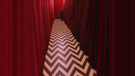 Main corridor inside the Black Lodge Twin Peaks Black Lodge, Twin Peaks 1990, Twin Peaks Art, Dale Cooper, Kyle Maclachlan, Black Lodge, Laura Palmer, Fritz Lang, Between Two Worlds