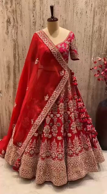 Latest Bridal Lehenga Designs, Red Bridal Dress, Bridal Lehenga Designs, Latest Bridal Lehenga, Indian Outfits Lehenga, Wedding Lehenga Designs, Indian Bride Outfits, Bridal Lehenga Collection, Latest Bridal Dresses