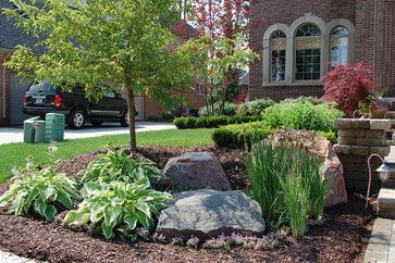 Frontyard Landscape on Houzz Frontyard Landscape, Front Landscape, Landscape Lighting Design, Stone Landscaping, Landscaping With Boulders, Front Yard Design, Front Yard Garden Design, Recycled Garden, Front Landscaping