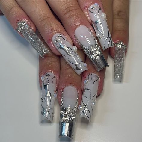 Grey Nail Designs, Back To Business, Wow Nails, Punk Nails, Edgy Nails, Gray Nails, Pretty Gel Nails, Soft Nails, Bride Nails