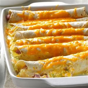 Ham Enchiladas, Make Ahead Brunch Recipes, Make Ahead Brunch, Easy Brunch Recipes, Enchiladas Recipe, Easter Brunch Food, What's For Breakfast, Easy Brunch, Enchilada Recipes