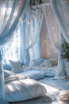 Room Inspiration Bedroom Beach, Water Bedroom Aesthetic, Ocean Room Decor Aesthetic, Cute Ocean Room Ideas, Ocean Vibe Bedroom, Blue Room Aesthetic Decor, Teenage Girl Bedrooms Blue, Aquarium Bedroom Aesthetic, Ocean Themed Room Decor