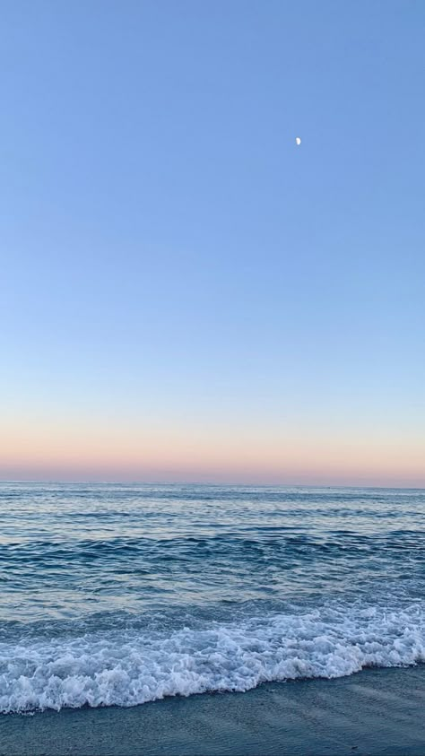 Beachy Wallpaper, Mekka Islam, Beach Wall Collage, Beach Sunset Wallpaper, Pretty Landscapes, Ocean Vibes, Sunset Wallpaper, Pretty Sky, Summer Wallpaper