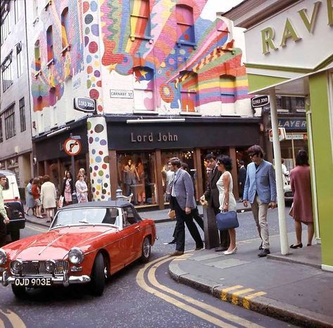 The original 1960s Tumblr blog. Curated by Nesa Wake 1960s London, Lord John, Swinging London, Carnaby Street, London Aesthetic, London History, Swinging Sixties, Soho London, London Calling