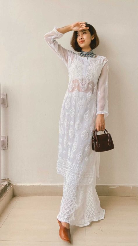 Isha Borah Dress, Transparent Kurti, White Kurti Designs, Isha Borah, Transparent Embroidery, Dye Wedding Dress, Kurti With Sharara, Pastel Color Dress, Embroidery Kurta