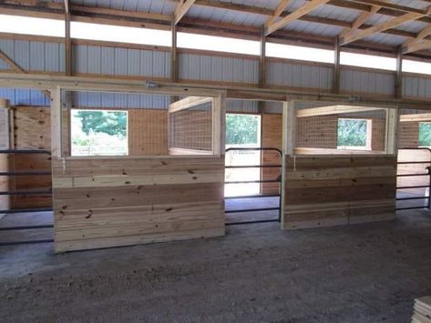 At Home Horse Stable, Wood Horse Stalls, Horse Stall Ideas Diy Cheap, Horse Stall Accessories, Stall Layout Ideas, Horse Stalls Ideas, Horse Stall Ideas Cheap, Horse Arena Ideas, Horse Stall Ideas Diy