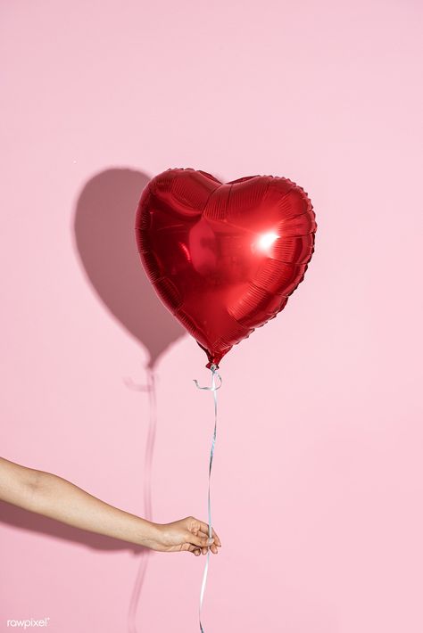 Heart shaped balloon on a pink background | premium image by rawpixel.com / Teddy Rawpixel Balloon Reference, Balloon Arch Ideas, Observation Drawing, Black And White Balloons, Balloon Heart, Balloons Photography, Images For Valentines Day, Balloon Mobile, Floating Balloons