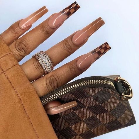 Brown Nude Nails, Lv Nails, Ongles Beiges, Fly Nails, Nail Aesthetic, Brown Acrylic Nails, Brown Nails Design, Nails Brown, Simple Acrylic