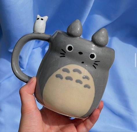 Studio Ghibli Crafts, Diy Pottery Painting, Arte Grunge, Clay Cup, Air Dry Clay Projects, Pretty Mugs, Clay Diy Projects, Clay Mugs, Diy Pottery