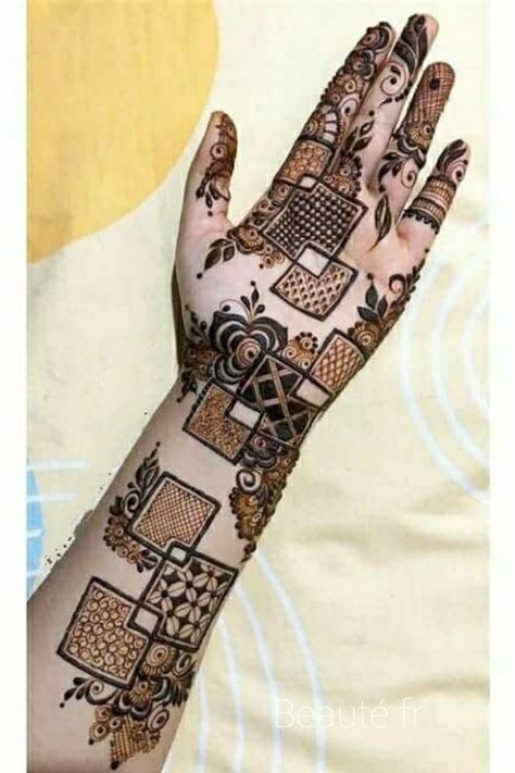 Short Mehndi Design, Eid Mehndi, Front Mehndi Design, Simple Mehendi Designs, Eid Mehndi Designs, Mehndi Designs 2018, Legs Mehndi Design, Mehndi Designs Bridal Hands, Mehndi Designs For Kids