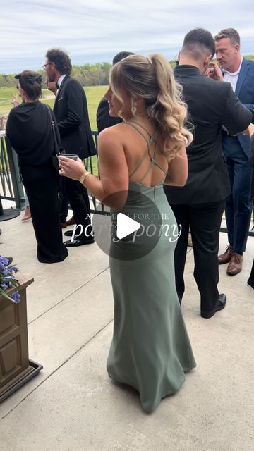 K R I S T I N ☼ on Instagram: "Making this pony my entire personality now 🤩  @breannelizabeth  @prostyled.bride   #bridesmaidhair #bridesmaidhairstyle #weddinghair #weddinghairstyles #ponytail #ponytailhairstyles #highpony #partypony #hairforbridesmaids" Hair Up Ponytail Wedding, Sleek Ponytail Bridesmaid, Power Ponytail Wedding, Bridal Ponytail Hairstyles, Bridal Pony, Ponytail Bridesmaid Hair, Ponytail Bridal Hair, Bridesmaid Ponytail, Ponytail Wedding