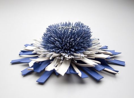 Blooms of Ceramic Shards by Zemer Peled | Colossal Zemer Peled, Pottery Flowers, Sacred Objects, But Is It Art, Colored Clay, Sculptures Céramiques, Colossal Art, Flower Sculptures, Artistic Installation