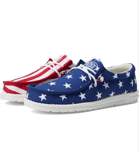 American flag Hey Dudes! American Flag Hey Dudes, Mens Slip On Shoes, Popular Boots, Hey Dudes, Ideal Man, Most Comfortable Shoes, Men's Loafers, Hey Dude, Elastic Laces