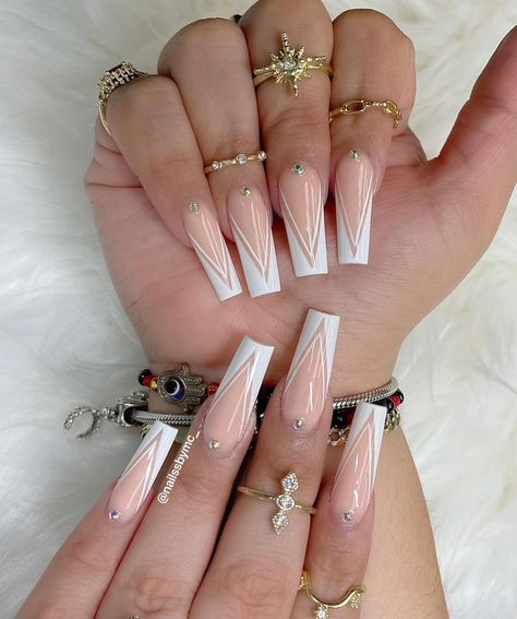 V Shape Design Nails, Coffin Nails French Manicure, Nail Design Coffin Shape, White Tip Acrylic Nails Coffin, French Nail Designs Coffin, Engagement Nails Coffin, Wedding Nails Coffin Shape, V French Tip Nails Coffin, French Tip Ideas Coffin