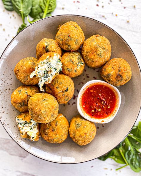 Fried Spinach & Artichoke dip Balls — The Global Vegetarian Deep Fried Spinach Dip, Spinach And Artichoke Balls, Fried Spinach And Artichoke Balls, Spinach Artichoke Balls, Spinach Artichoke Cheese Ball, Artichoke Balls New Orleans, Artichoke Balls, Artichoke Bites, Spinach Balls