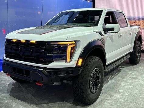 Ford F-150 Raptor R Raptor R, Ford Raptor Truck, Raptor Truck, Ford F 150 Raptor, Muscle Truck, Future Trucks, Armored Truck, Skyline R34, Truck Stuff