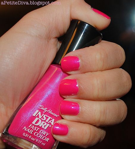 Sally hansen insta dri flashy fuchsia Dry Nails Fast, Fast Nail, Shoe Nails, That's Me, Nail Polish Collection, Oh Yeah, Sally Hansen, Nail Color, Love Nails