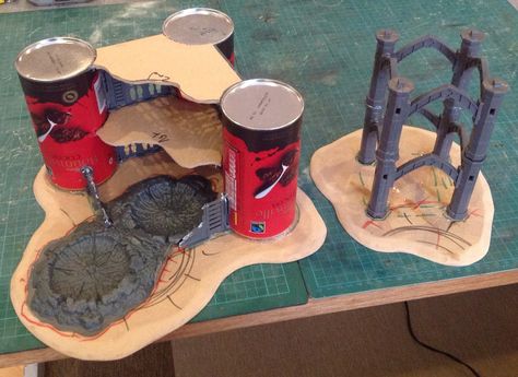 Diy Warhammer Terrain, Diy Warhammer 40k Terrain, Dnd Decor, Gothic City, Dnd Diy, Dnd Terrain, Dnd Crafts, Dnd Minis, Battle Damage