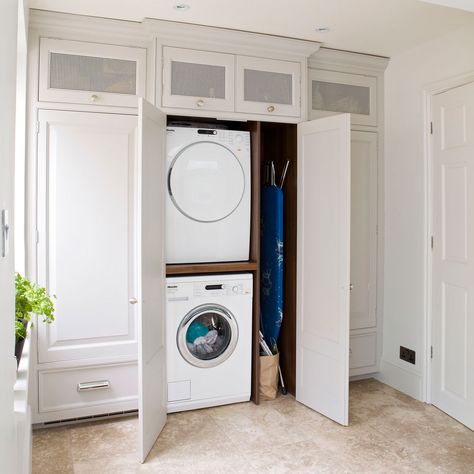 Small utility room ideas- 18 ways to organise a compact laundry room | Ideal Home Easy Kitchen Updates, White Laundry Room, Laundry Cupboard, Utility Room Storage, Small Utility Room, Utility Room Designs, Utility Cupboard, White Laundry Rooms, Compact Laundry