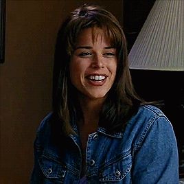 Sydney Prescott Icons, Scream 1 Sidney, Scream Characters 1996, Sidney Prescott 1996, Sidney Scream 1996, Sidney Prescott Hair, Scream Icons Aesthetic, Sidney Prescott Scream 1996, Sidney Prescott Aesthetic