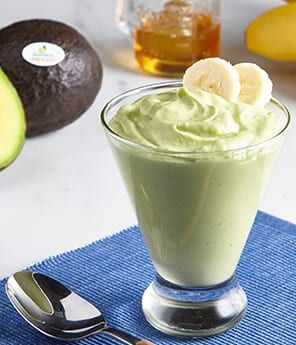 Avocado and Banana Ice Cream - Avocados From Mexico Meals With Avocado, Avocado Snacks, Avocado Recipes Healthy, Avocados From Mexico, Avocado Ice Cream, Fresh Avocado, Delectable Desserts, Banana Ice Cream, Cream Desserts