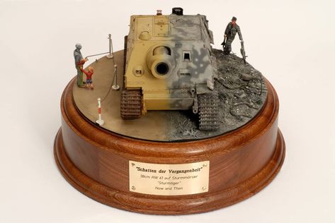 The Modelling News: Preview: New from Pla Editions - the latest Dioramag Vol. 5 is released... Saitama One Punch, Star Wars Models, Model Tanks, Military Modelling, German Tanks, Military Diorama, Motorcycle Model, Military Police, Miniature Games