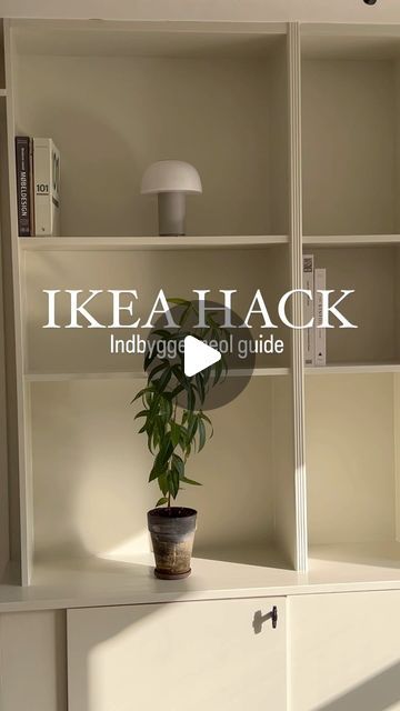 Japandi Ikea Hack, Bestå Ikea Hack, Besta Billy Combination, Vihals Ikea Hacks, Besta Ikea Living Room, Ikea Billy Hack Ideas, Ikea Besta Living Room, Billy Hack Ikea, Ikea Bookcase Hack