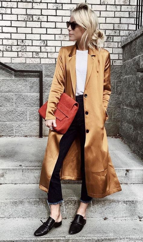 Clothes Shops, Silk Coat, Coat Outfit, Looks Street Style, Womens Clothes, Business Outfit, Fashion Weeks, 가을 패션, Retro Stil