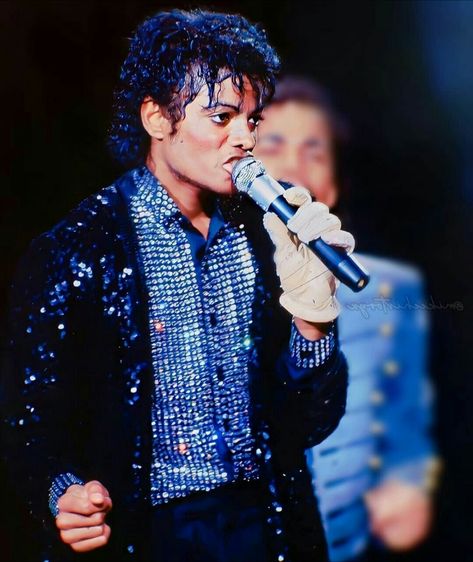 Michael Jackson Jackson Bad, Michael Jackson Bad, Billie Jean, Michael Jackson, A Photo, Concert, On Instagram, Instagram