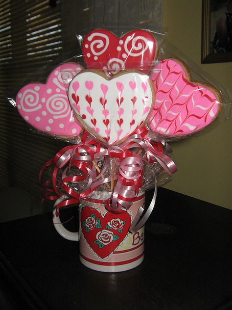 Cookie Bouquets | Valentine Cookie Bouquets | Flickr - Photo Sharing! Valentine Cookie Bouquets, Cookie Bouquets, Valentine Cookies Decorated, Valentine Cookie, Valentine Sugar Cookies, Valentines Baking, Valentine Gift Baskets, Valentine Baskets, Valentine's Day Gift Baskets