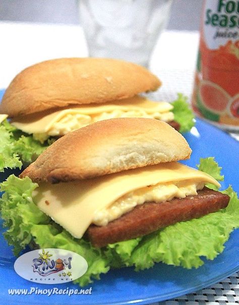 spam egg and cheese sandwich recipe Pandesal Photography, Spam Sliders, Spam Recipes Dinners, Spam Meat, Spam Sandwich, Fried Spam, Artisan Rolls, Spam Recipes, Cheese Sandwich Recipe