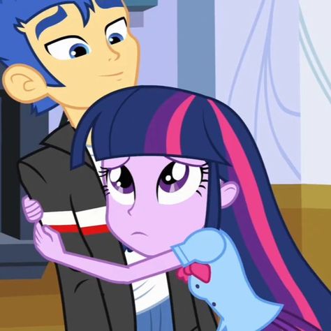 Twilight And Flash, Twilight Sparkle Icon, Sparkle Icon, My Little Pony Twilight, Mlp Equestria Girls, My Little Pony Pictures, Twilight Sparkle, Rainbow Dash, Equestria Girls