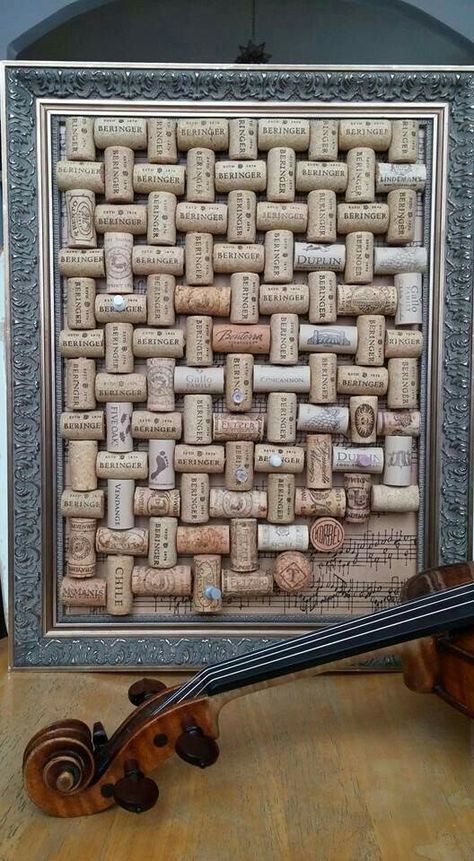 Corkboard Ideas, Wine Cork Board, Cork Ideas, Wine Cork Diy Crafts, Koti Diy, Wine Cork Projects, Cork Crafts Diy, Make Your Own Wine, Wine Cork Diy