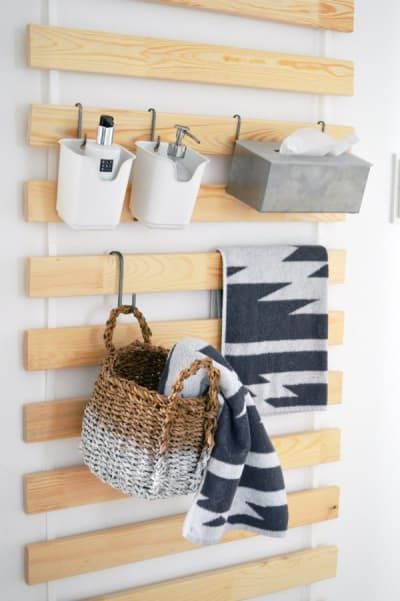 Your Biggest Bathroom Storage Dilemmas, Solved – domino Bad Diy, Diy Bathroom Storage Ideas, Bathroom Wall Storage, Small Bathroom Diy, Diy Regal, Diy Rangement, Bathroom Hacks, Diy Bathroom Storage, Craft Wall