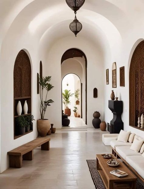 Andalusian Architecture, Mediterranean Interior Design, Mediterranean Interior, Earthy Home, Moroccan Homes, Moroccan Interiors, Italian Home, Spanish Style Homes, Mediterranean Home