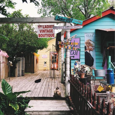 The Market at Circa 1857 | Baton Rouge, Louisiana Louisiana Aesthetic, Louisiana Creole, Baton Rouge Louisiana, Vintage Boutique, Travel Usa, Beautiful World, Louisiana, Fair Grounds, Travel