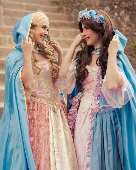 I’m Just Like You Barbie, Erika And Anneliese, Barbie Erika, Barbie Duo, Hyunjin Vivi, Duo Cosplay, Barbie Cosplay, Egypt Fashion, Barbie Dresses