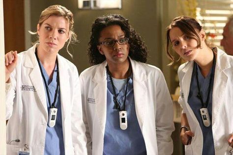 Interns Leah Murphy, Jerrika Hinton, Stephanie Edwards, Leave Of Absence, Greys Anatomy Episodes, Jo Wilson, Grays Anatomy Tv, Camilla Luddington, Shonda Rhimes