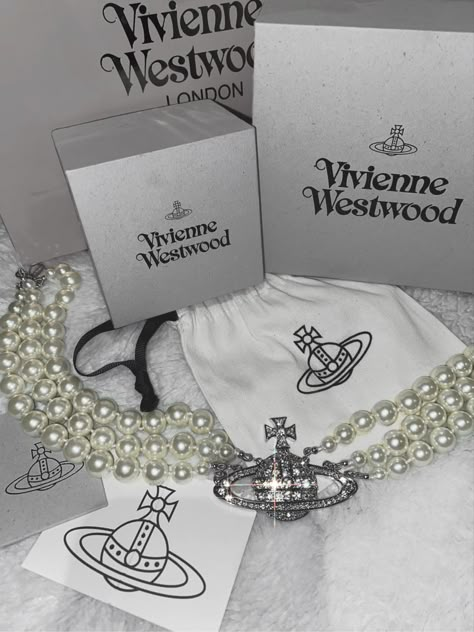 My Vivienne hehe White Shoes, Vivienne Westwood, Persona, Necklaces, Makeup, Quick Saves, Make Up