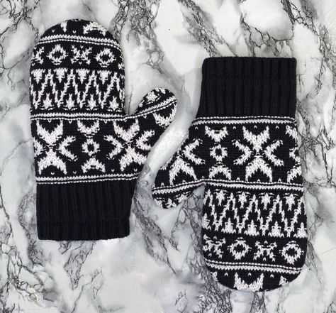 Fingerless Mittens