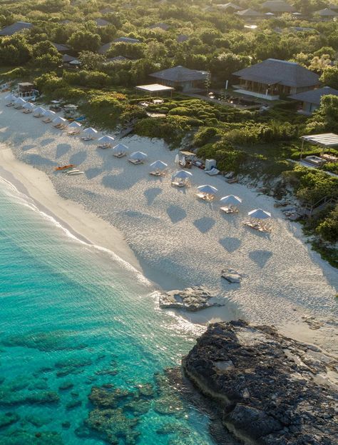 Luxury Beach Resort in Turks and Caicos - Amanyara Turks And Caicos Resorts, Beaches Turks And Caicos, Luxury Beach Resorts, City Island, Sea Resort, Travel Wanderlust, Luxury Holidays, Cruise Travel, Summer Pictures